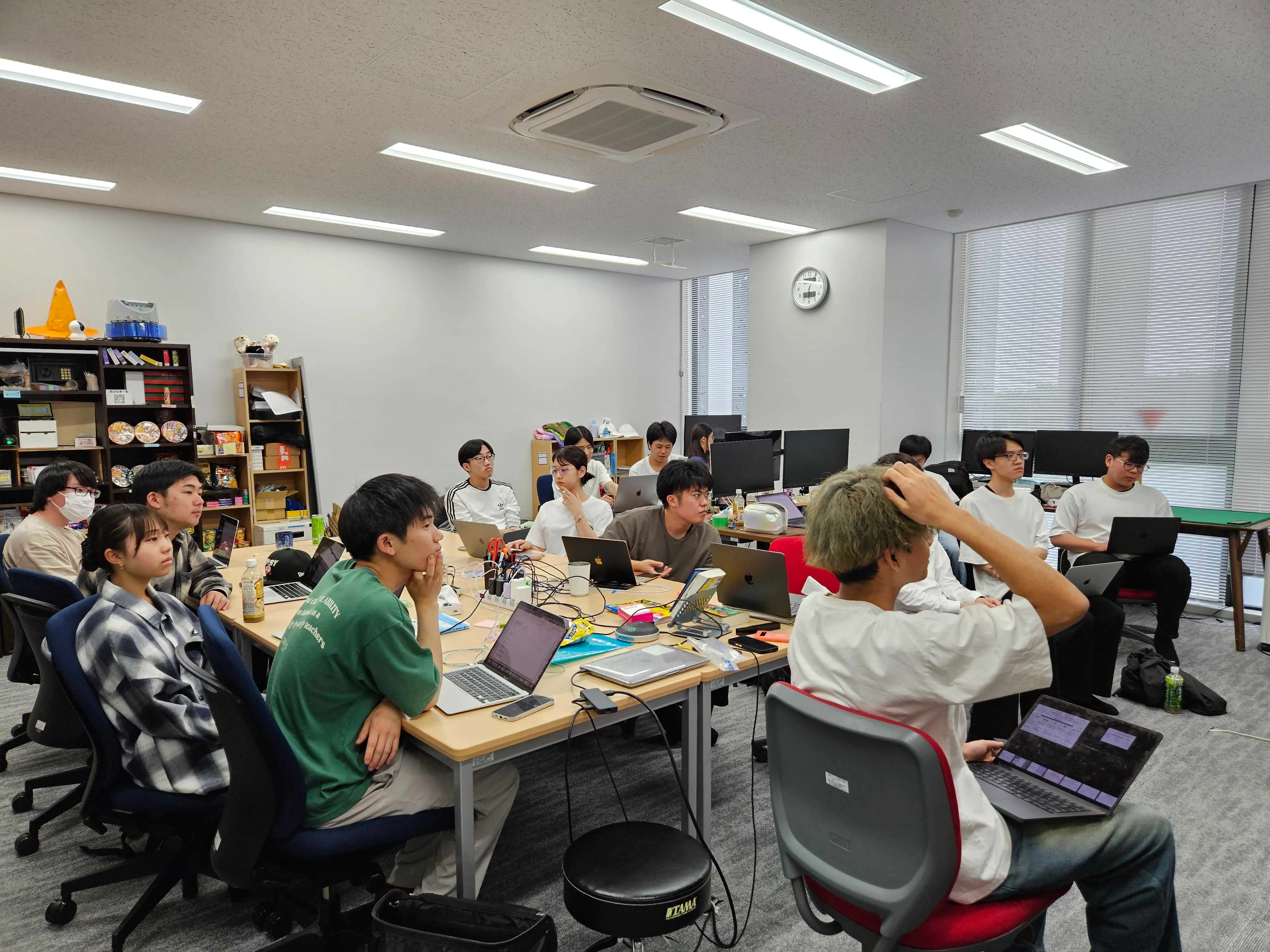 1000029318.jpg (866.7 kB)