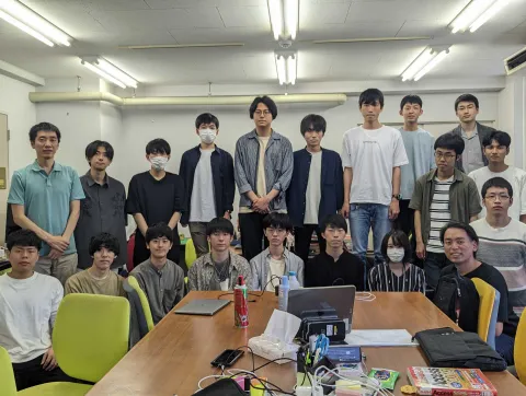 研究室にB3が入りました